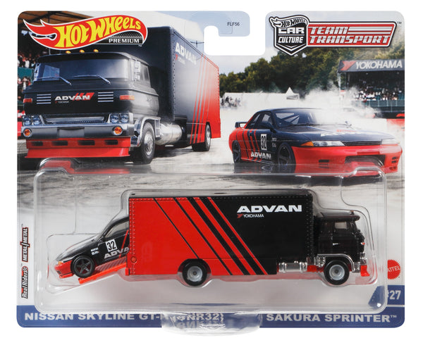 Hot Wheels Nissan Skyline GT-R with Sakura Sprinter Transporter